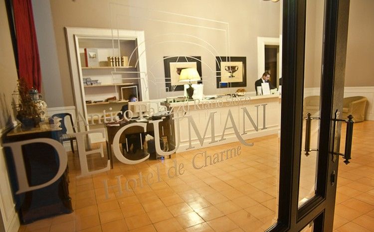 Decumani Hotel De Charme Неаполь Экстерьер фото